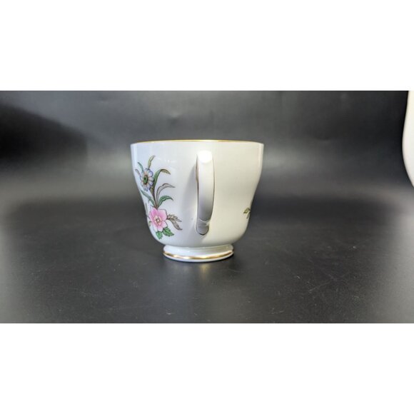 Wedgwood Cathay Bone China Tea Cup Floral Pattern Gold Trim Vintage England - Picture 5 of 9